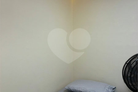Apartamento à venda com 2 quartos em Santo Amaro, São Paulo, SP