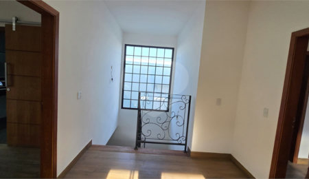 Casa à venda com 3 suítes em Jardim Nova América, Louveira, SP