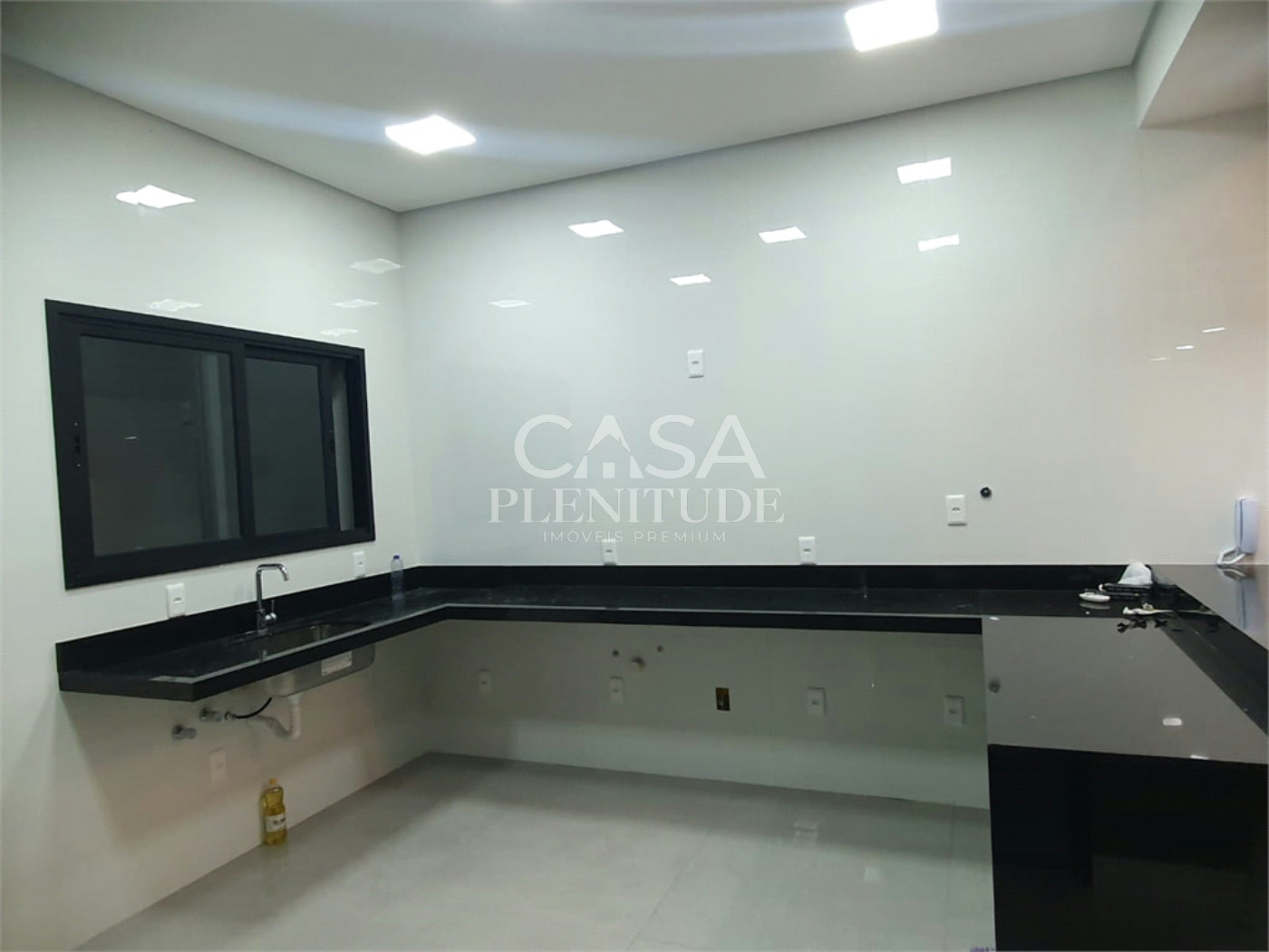 Casa em condomínio à venda com 3 suítes em Iporanga, Sorocaba, SP