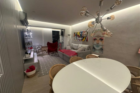 Apartamento à venda com 3 quartos, sendo 2 suítes, em Santo Amaro, São Paulo, SP