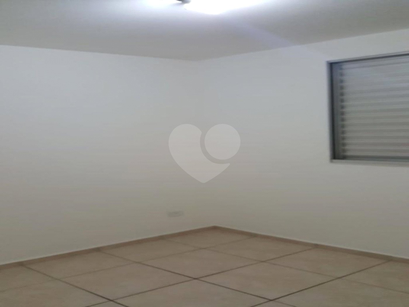 Apartamento à venda com 3 quartos em Cidade dos Bandeirantes, São Paulo, SP