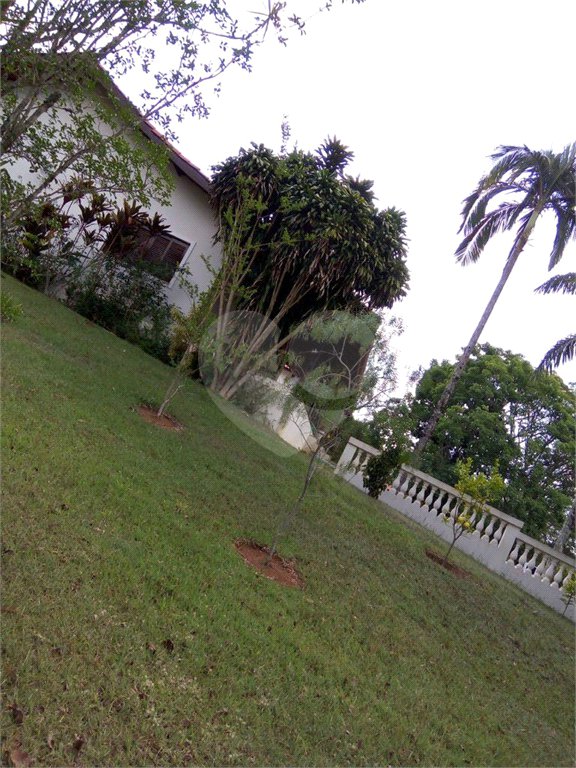 Chácara à venda com 5 quartos, sendo 1 suíte,  em Parque Rio Abaixo, Atibaia, SP
