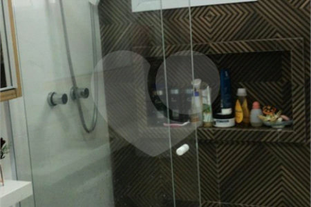 Apartamento à venda com 3 quartos, sendo 1 suíte, em Condomínio Royal Park, São José dos Campos, SP