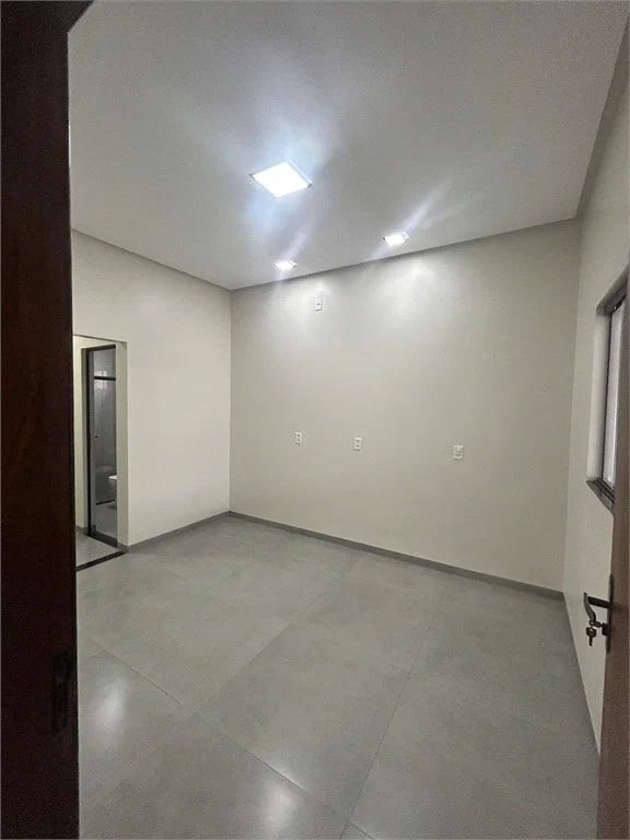 Casa à venda com 3 quartos, sendo 1 suíte,  em São Luís, Balsas, MA