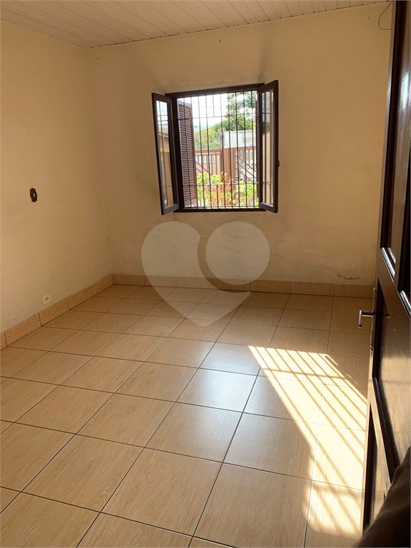 Sobrado à venda com 3 quartos no Brasilândia, São Paulo, SP