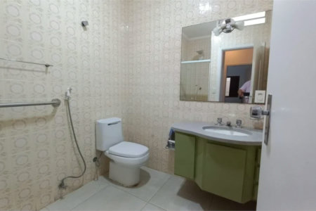 Casa à venda com 3 quartos, sendo 1 suíte, em Jardim Colombo, São Paulo, SP