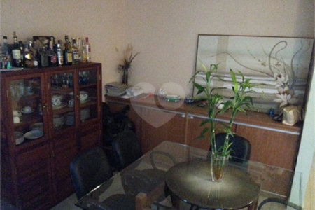 Sobrado à venda com 3 quartos, sendo 1 suíte, em Jardim Aeroporto, São Paulo, SP
