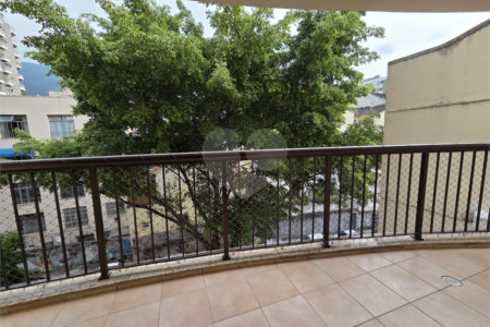 Apartamento à venda com 3 quartos, sendo 1 suíte,  em Tijuca, Rio de Janeiro, RJ