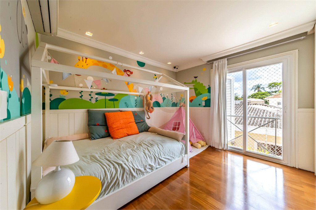 Casa à venda com 4 suítes no condomínio New Port Village, São Paulo - SP