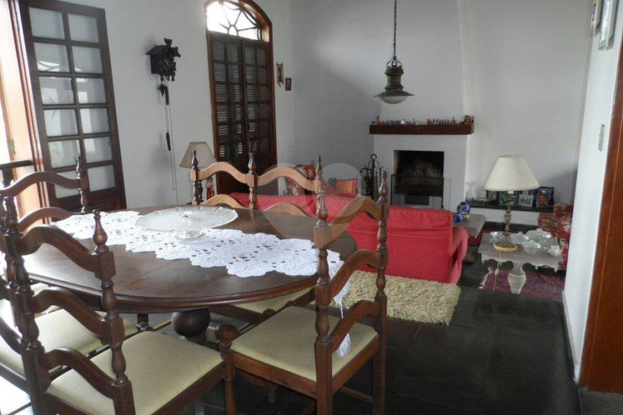 Casa Térrea à venda com 3 suítes em Jardim Franca, São Paulo, SP