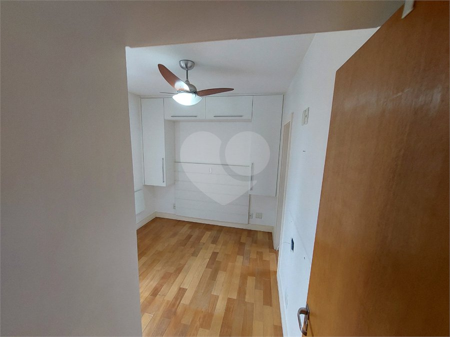 Apartamento à venda com 2 suítes em Vila Gertrudes, São Paulo, SP
