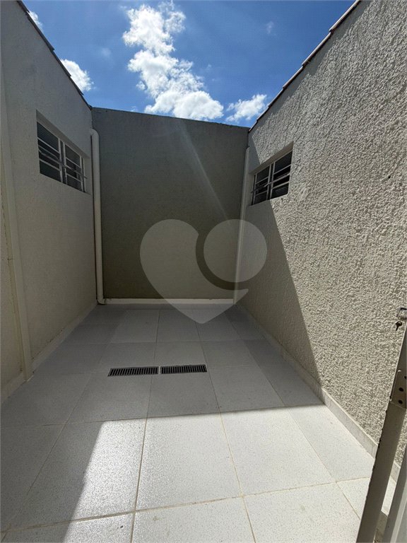 Casa à venda com 3 quartos, sendo 1 suíte, em Vila Aurora, Indaiatuba, SP
