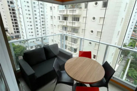 Apartamento studio para venda no Campo Belo de 47,36 m² - 1 vaga