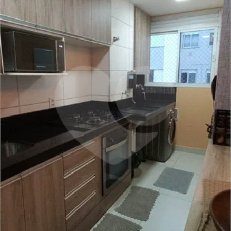 APARTAMENTO A VENDA 2 DORM SENDO 1 SUITE - VAGA DE GARAGEM COBERTA