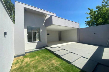 Casa à venda com 3 suítes em Açucena, Balsas, MA