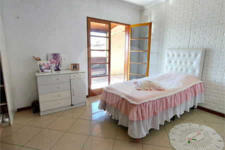 Casa à venda com 5 quartos, sendo 1 suíte, em Santa Claudina, Vinhedo, SP