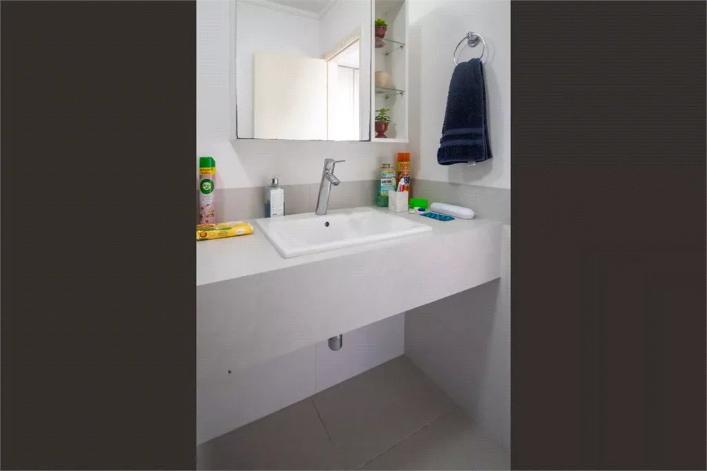 Duplex à venda com 2 suítes em Jardim Londrina, São Paulo, SP