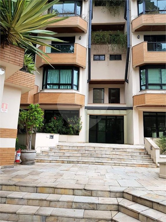 Apartamento à venda com 4 quartos, sendo 3 suítes, em Vila Suzana, São Paulo, SP
