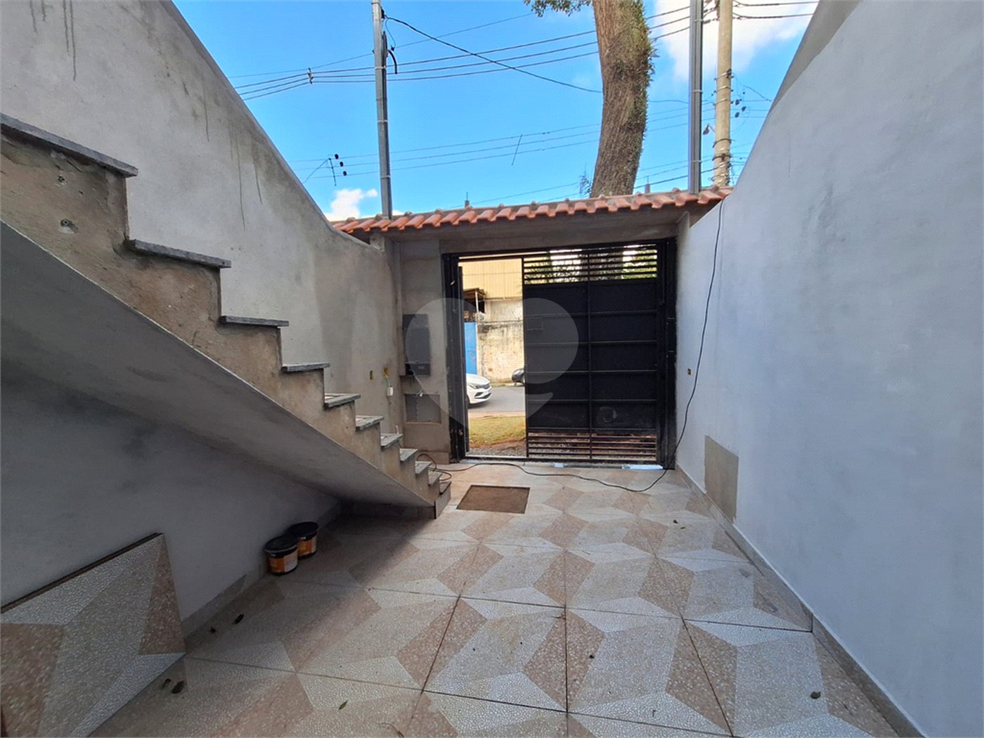Sobrado à venda com 3 quartos, sendo 1 suíte, em Vila do Castelo, São Paulo, SP