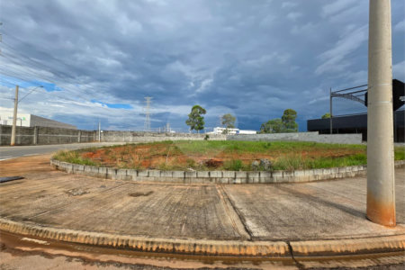 Terreno à venda no condomínio Centro Empresarial Metropolitano, Sorocaba - SP