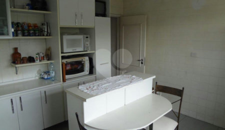Sobrado à venda com 4 quartos, sendo 1 suíte,  em Imirim, São Paulo, SP