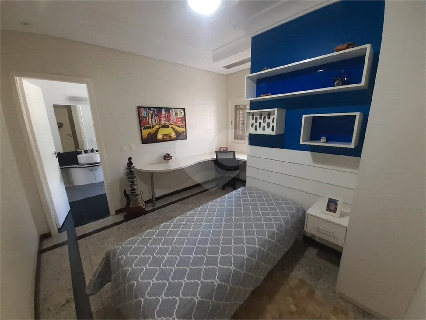 Ótima casa disponível para venda em Piracicaba, no Condomínio Residencial Village Des Lions no bairro Pompéia