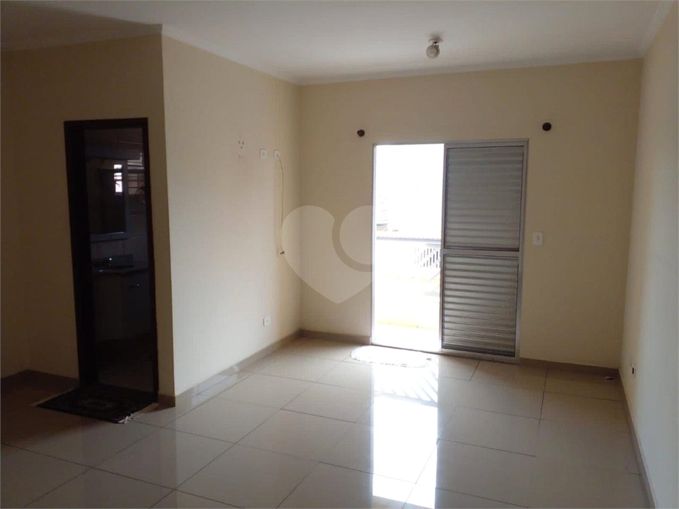 Sobrado à venda com 3 quartos, sendo 1 suíte,  em Vila América, Santo André, SP