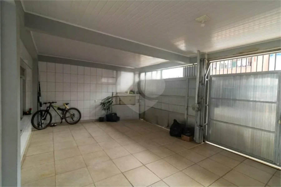 Sobrado à venda com 4 quartos, sendo 1 suíte, em Ermelino Matarazzo, São Paulo, SP