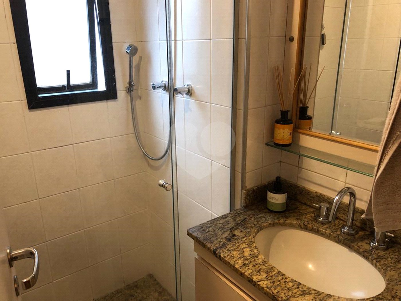 Apartamento à venda com 3 quartos, sendo 2 suítes, em Jardim América, São Paulo, SP