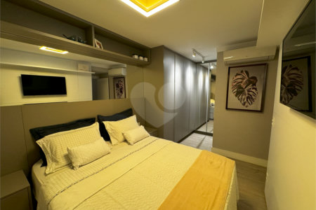 Apartamento à venda com 2 quartos, sendo 1 suíte, em Jardim Vazani, São Paulo, SP