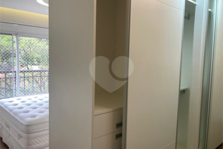 Apartamento para alugar com 3 suítes em Granja Julieta, São Paulo, SP