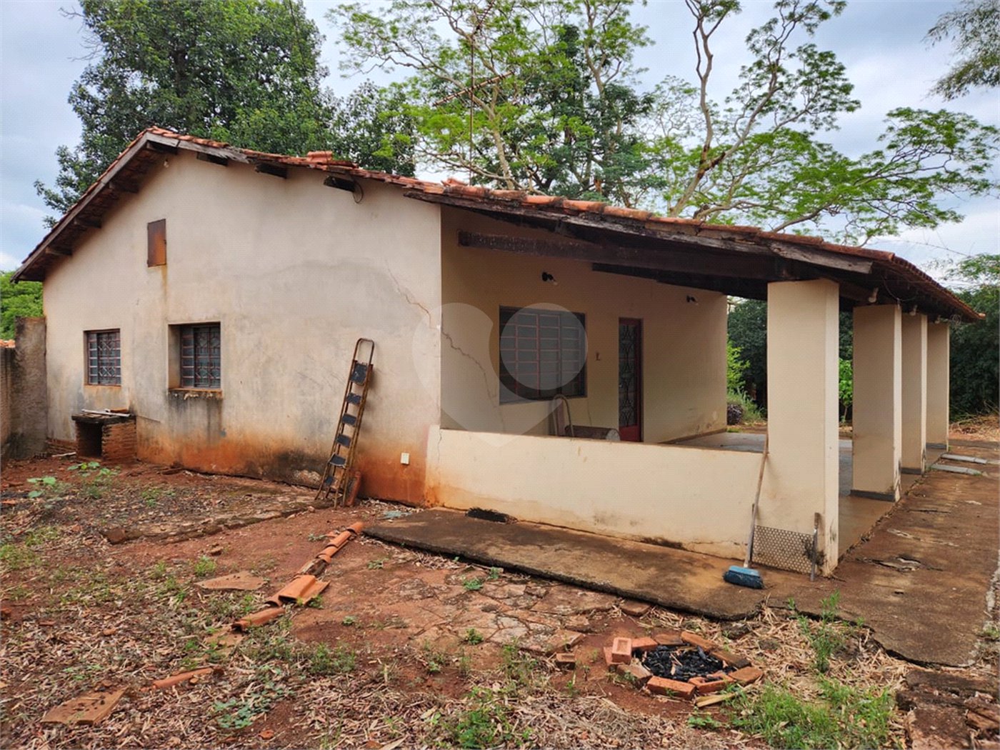 Chácara à venda com 2 quartos em Jardim Califórnia, Araraquara, SP