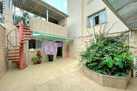 Casa com 3 dormitórios à venda, 210 m² por R$ 1.200.000,00 - Encruzilhada - Santos/SP