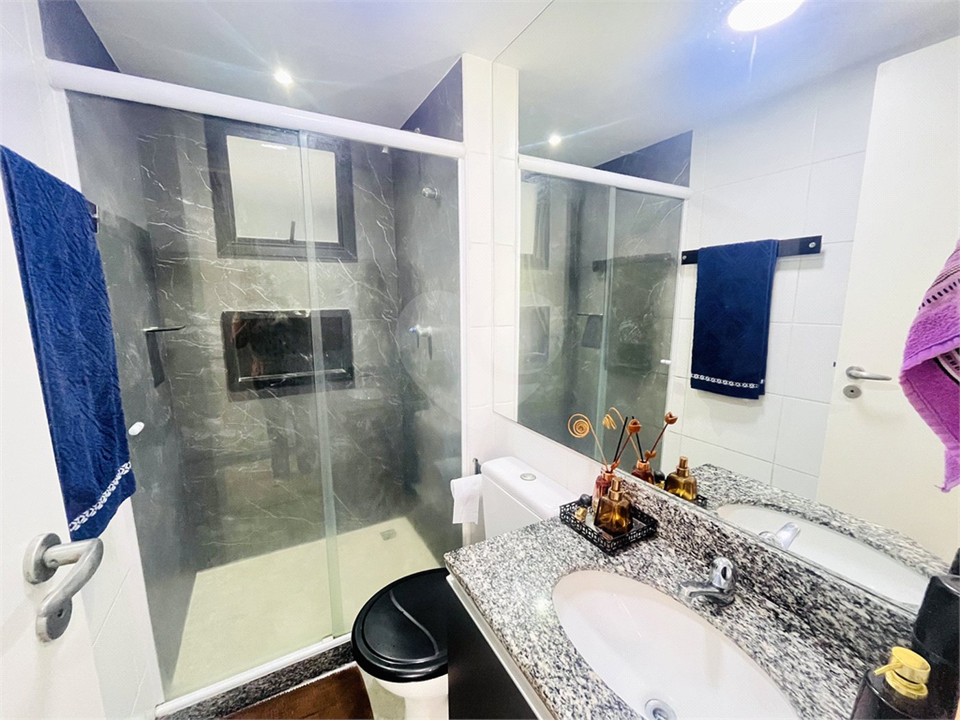 Apartamento à venda com 3 quartos, sendo 1 suíte, em Campo Grande, Rio de Janeiro, RJ