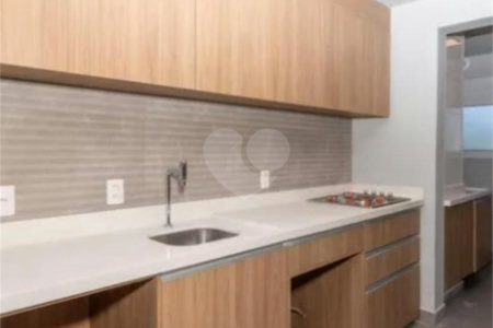 Apartamento à venda com 2 quartos, sendo 1 suíte, em Barra Funda, São Paulo, SP