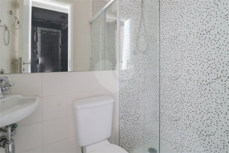 Apartamento à venda com 3 quartos, sendo 2 suítes,  em Cidade Monções, São Paulo, SP