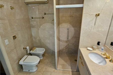 Casa à venda com 3 quartos, sendo 2 suítes,  no condomínio La Vilette, São Paulo - SP