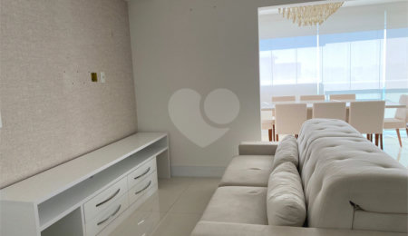 Apartamento à venda com 3 suítes em Aclimação, São Paulo, SP