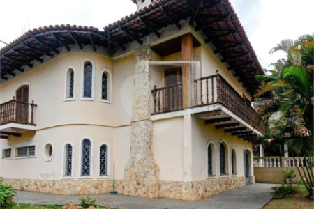 Casa à venda ou para alugar com 4 suítes em Vila Comercial, São Paulo, SP