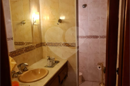 Apartamento à venda com 5 quartos, sendo 2 suítes, em Tijuca, Rio de Janeiro, RJ