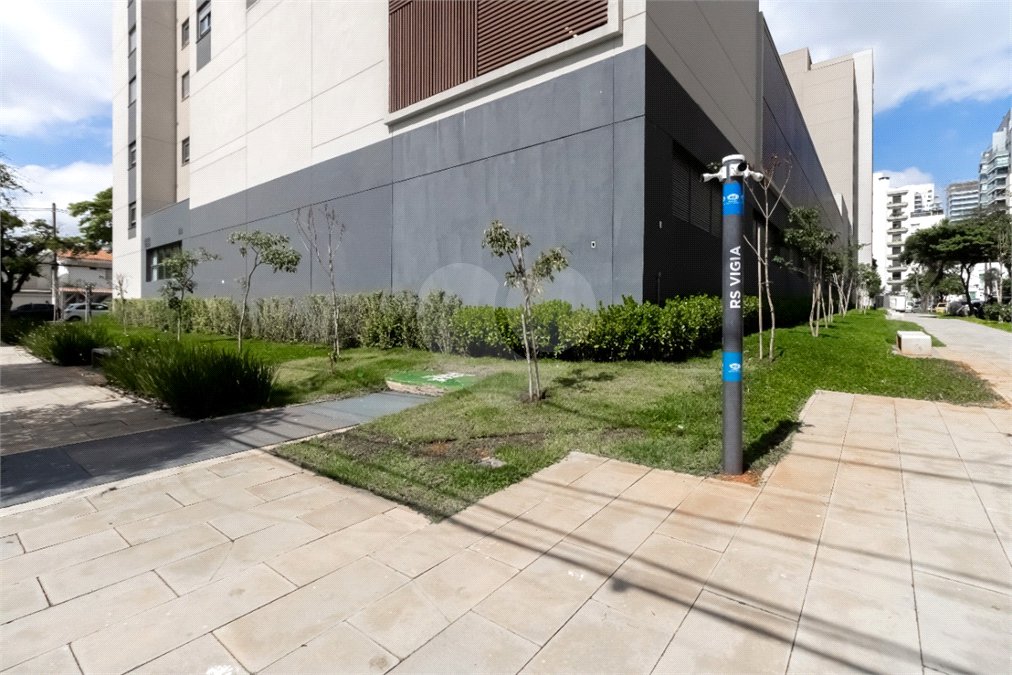 Apartamento à venda com 3 suítes em Campo Belo, São Paulo, SP
