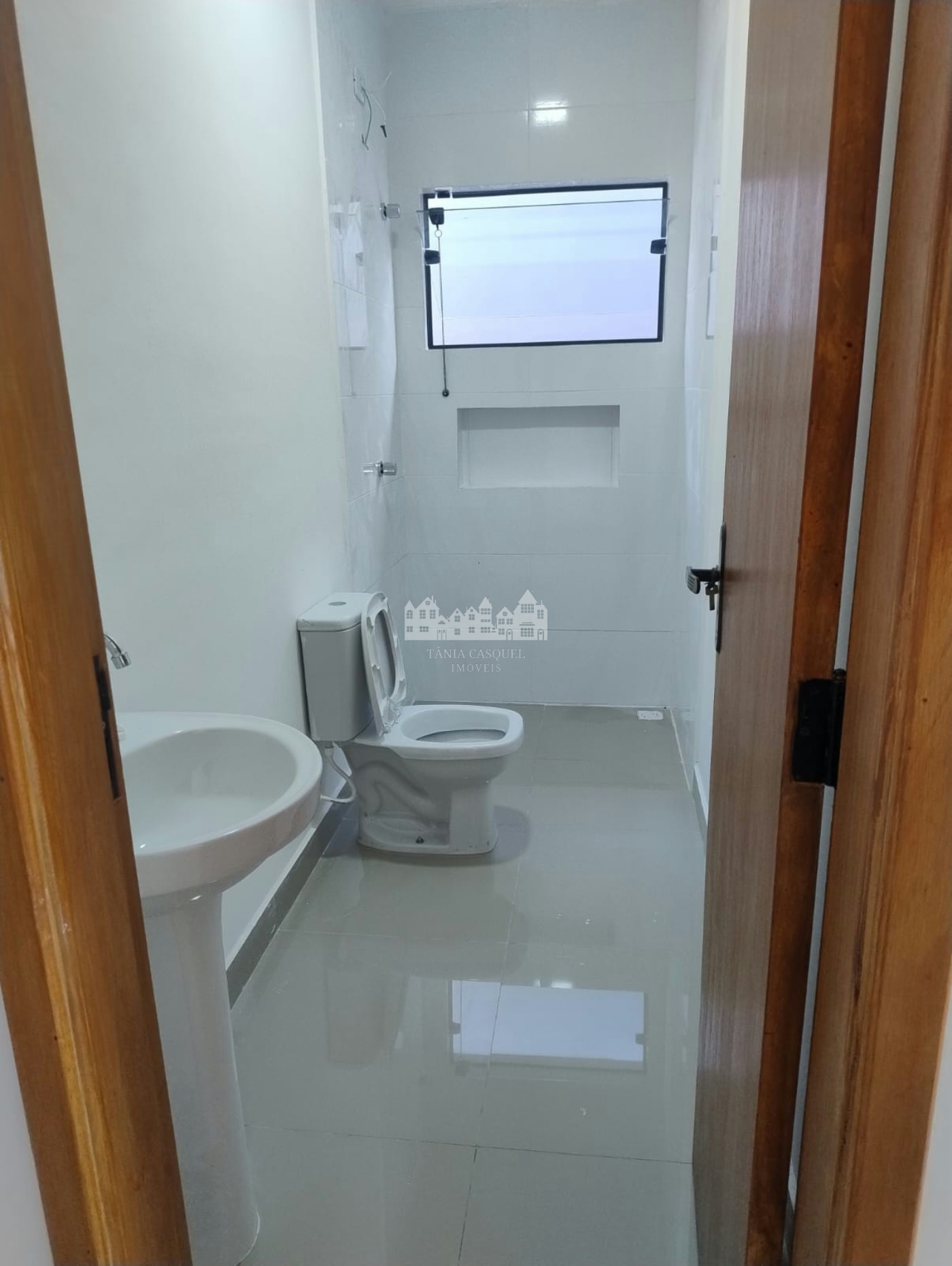 Casa à venda com 2 quartos, sendo 1 suíte, em Nova Suissa, Piracaia, SP