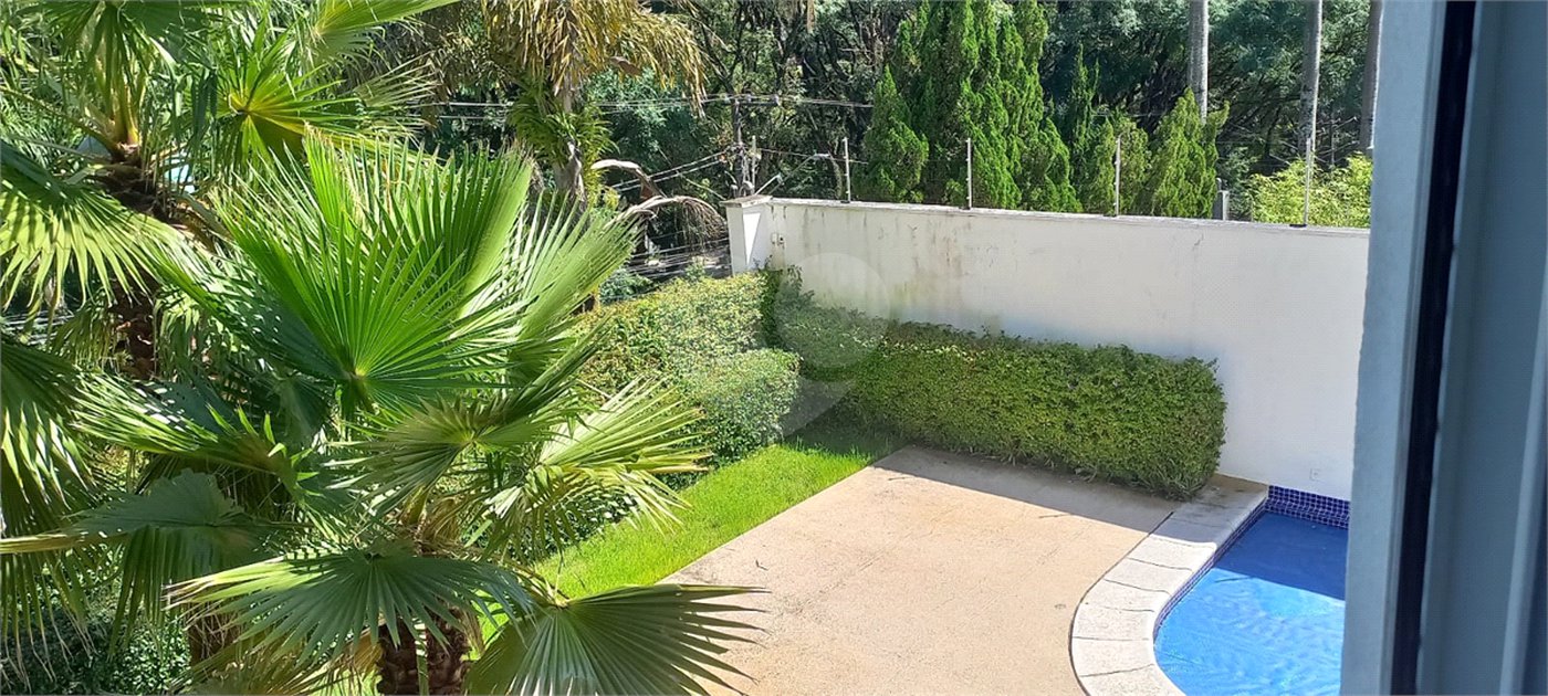 Sobrado à venda ou para alugar com 7 quartos, sendo 4 suítes,  em Cidade Jardim, São Paulo, SP
