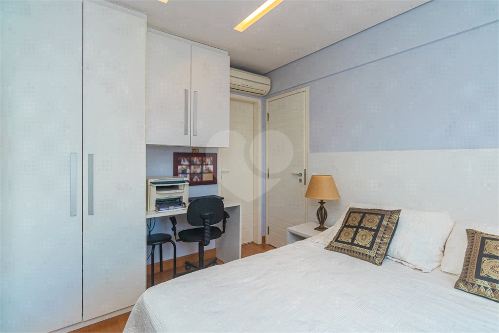 Apartamento à venda com 2 suítes em Chácara Santo Antônio, São Paulo, SP