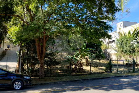 Casa à venda no condomínio Chácaras do Lago, Vinhedo - SP