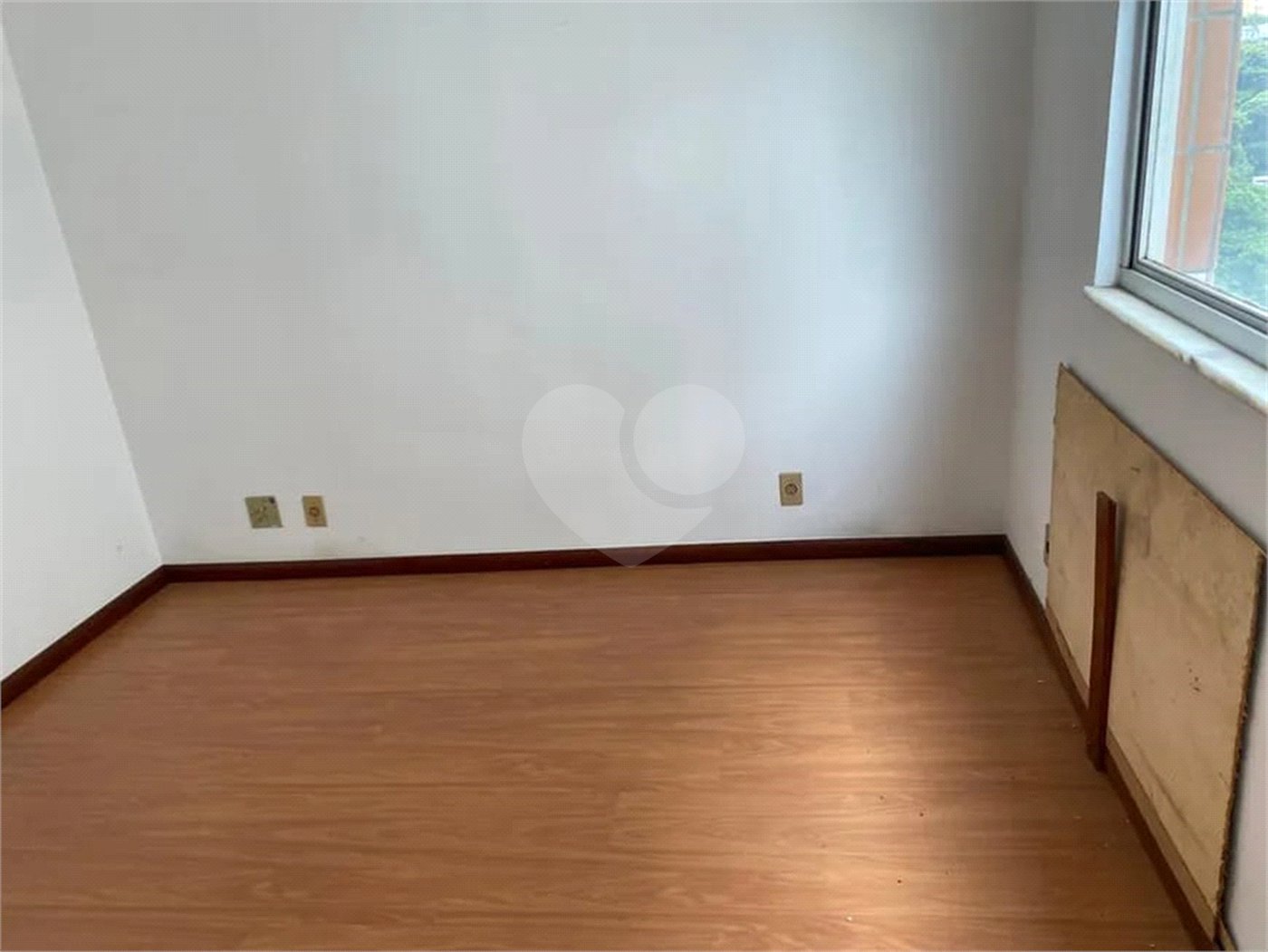 Cobertura à venda com 4 quartos, sendo 1 suíte, em Cosme Velho, Rio de Janeiro, RJ
