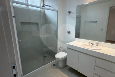 Apartamento para alugar com 3 suítes em Itaim Bibi, São Paulo, SP