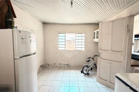 Casa à venda com 2 quartos, sendo 1 suíte, no Centro, Três Lagoas, MS
