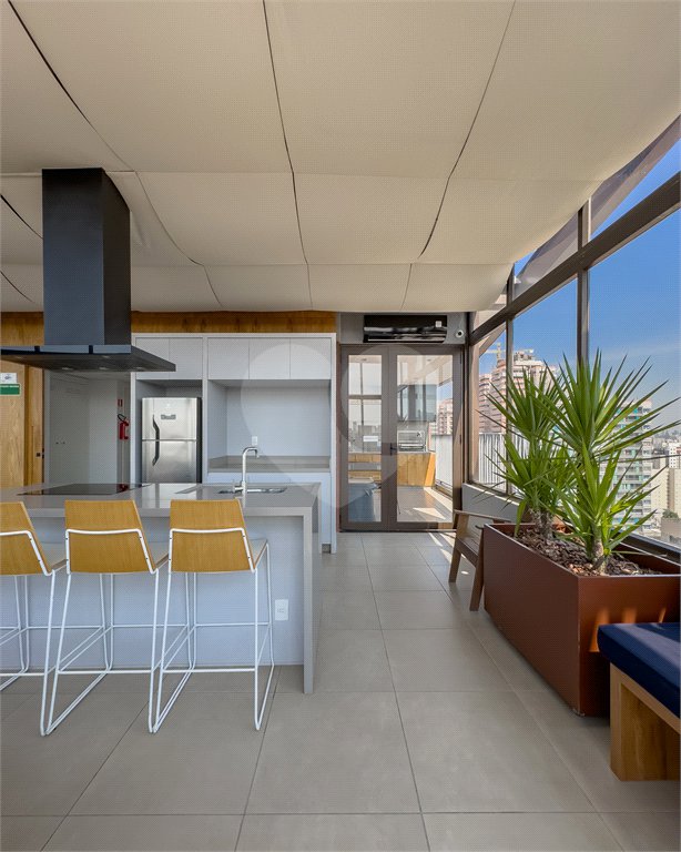 Apartamento à venda com 1 suíte em Jardim das Acácias, São Paulo, SP