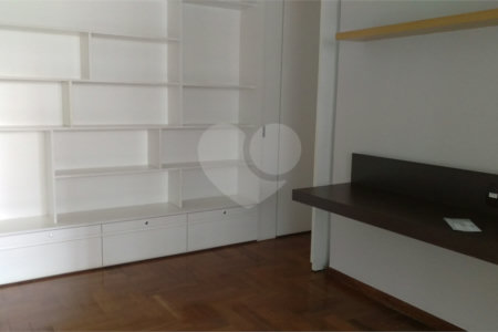 Apartamento à venda com 4 suítes em Vila Suzana, São Paulo, SP